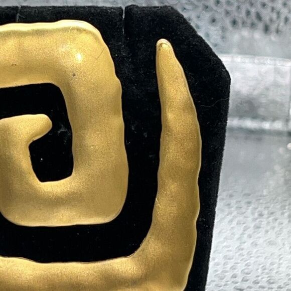 Vintage 1986 JJ Jonette Gold Tone Large Square Modernist Pin Brooch Egyptian - Picture 6 of 8